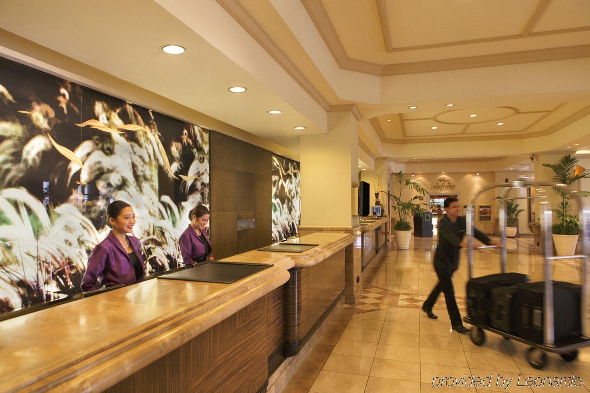Hotel Intercontinental Manila Exterior foto