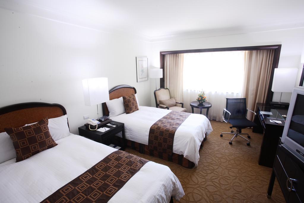 Hotel Intercontinental Manila Makati City Zimmer foto