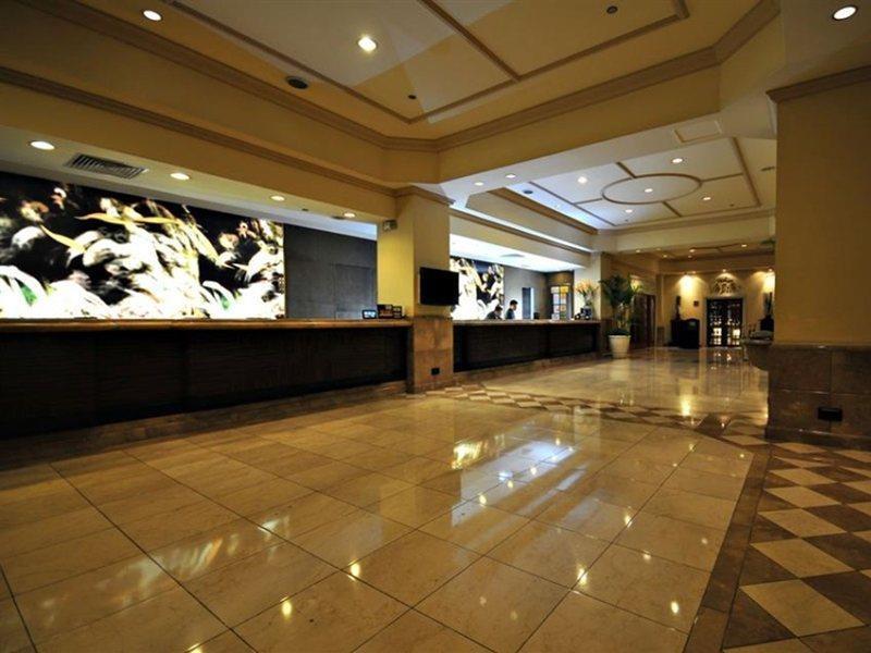 Hotel Intercontinental Manila Makati City Exterior foto